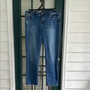 Kut from the Kloth Blue Straight Leg Jeans